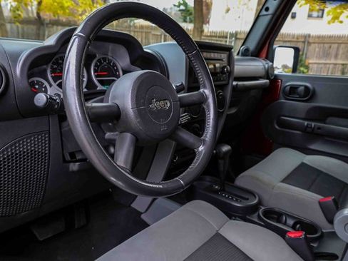 Used 2010 Jeep Wrangler Sport image 7