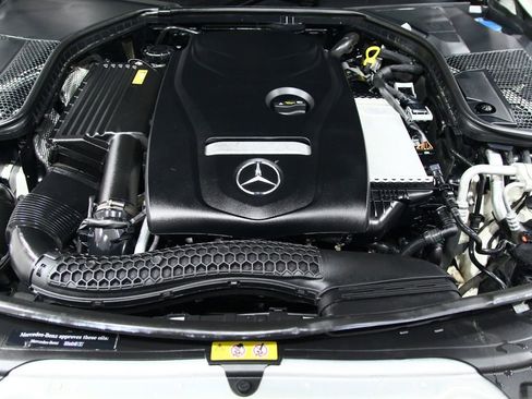 Used 2017 Mercedes-Benz C 300 4MATIC Sedan image 30