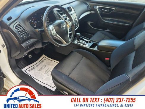 Used 2017 Nissan Altima 2.5 SR w/ Midnight Edition Package image 9