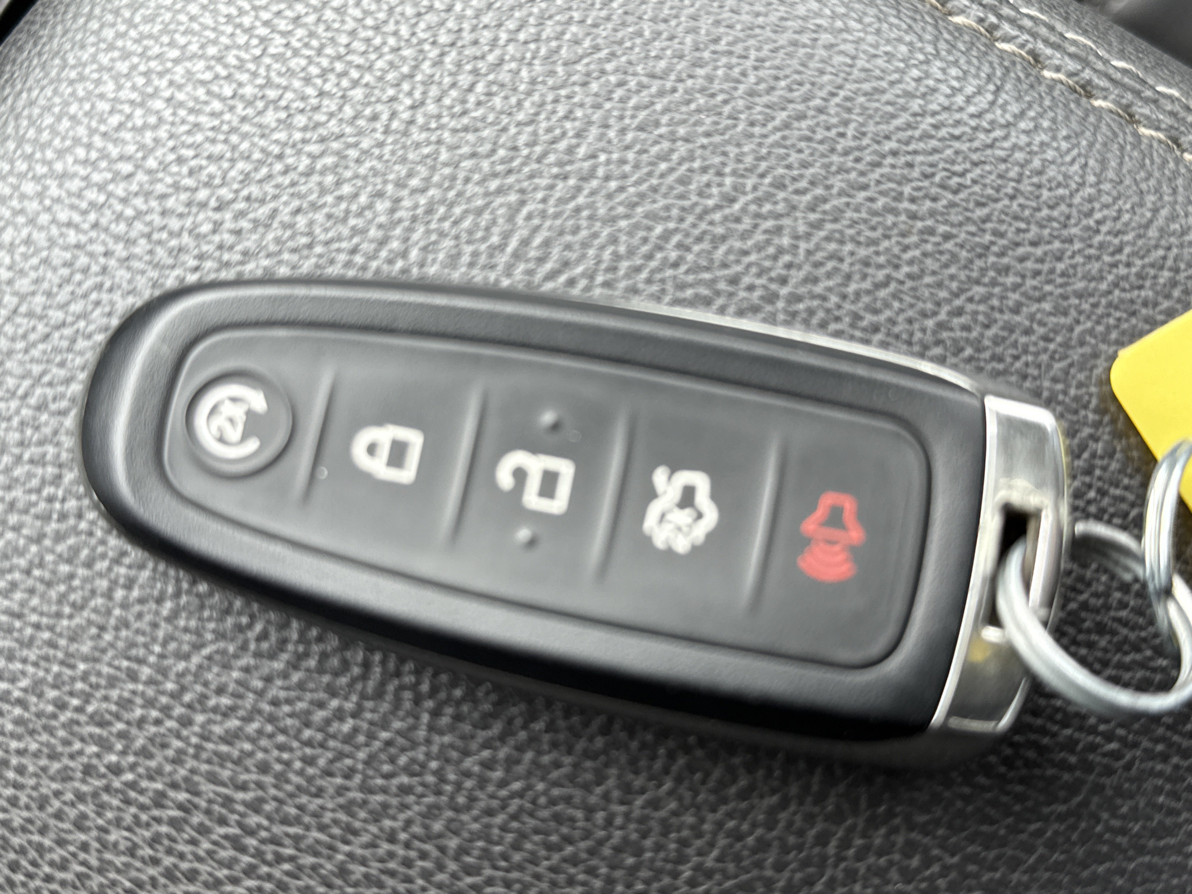 Used 2019 Ford Escape SEL AWD/4WD image 29
