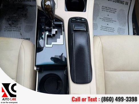 Used 2013 Lexus ES 350 4dr Sdn image 23