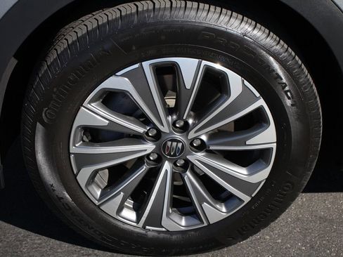 Used 2025 Buick Envision Preferred AWD/4WD image 14