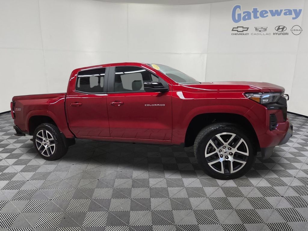 Used 2023 Chevrolet Colorado Z71 w/ Z71 Convenience Package 2 AWD/4WD 360° Tour