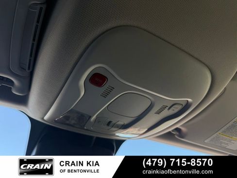 Used 2021 Jeep Renegade Latitude image 21