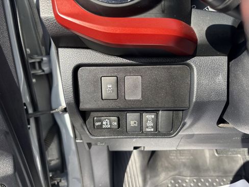 Used 2020 Toyota Tacoma TRD Off-Road image 14