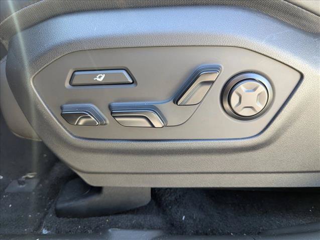 Certified 2025 Hyundai Santa Fe Calligraphy FWD image 11