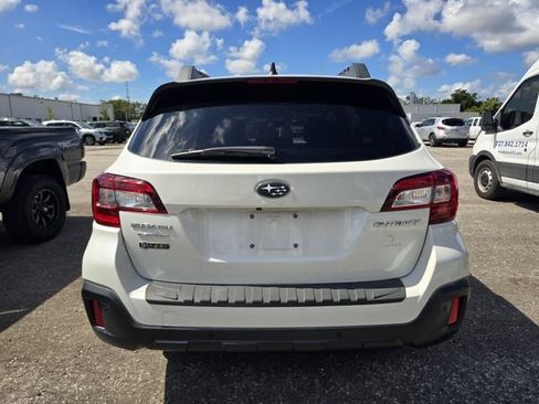 Used 2019 Subaru Outback 2.5i Limited AWD/4WD image 10