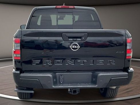 New 2026 Nissan Frontier SV AWD/4WD image 4