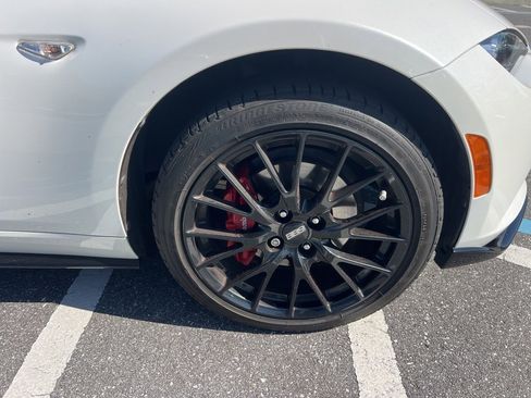 Used 2023 MAZDA MX-5 Miata Club w/ Brembo/BBS Recaro Package image 11