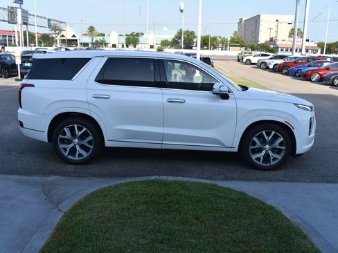 Used 2021 Hyundai Palisade Limited FWD image 14