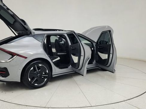 Used 2025 Kia EV6 GT-Line RWD image 19
