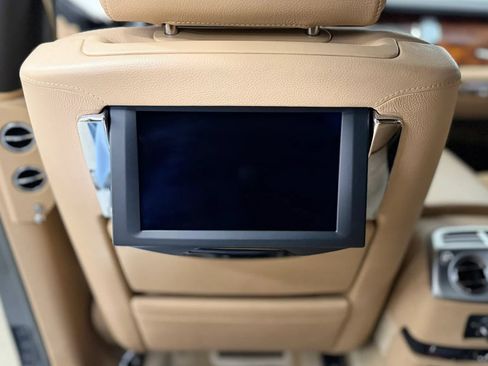 Used 2011 Rolls-Royce Ghost RWD image 34