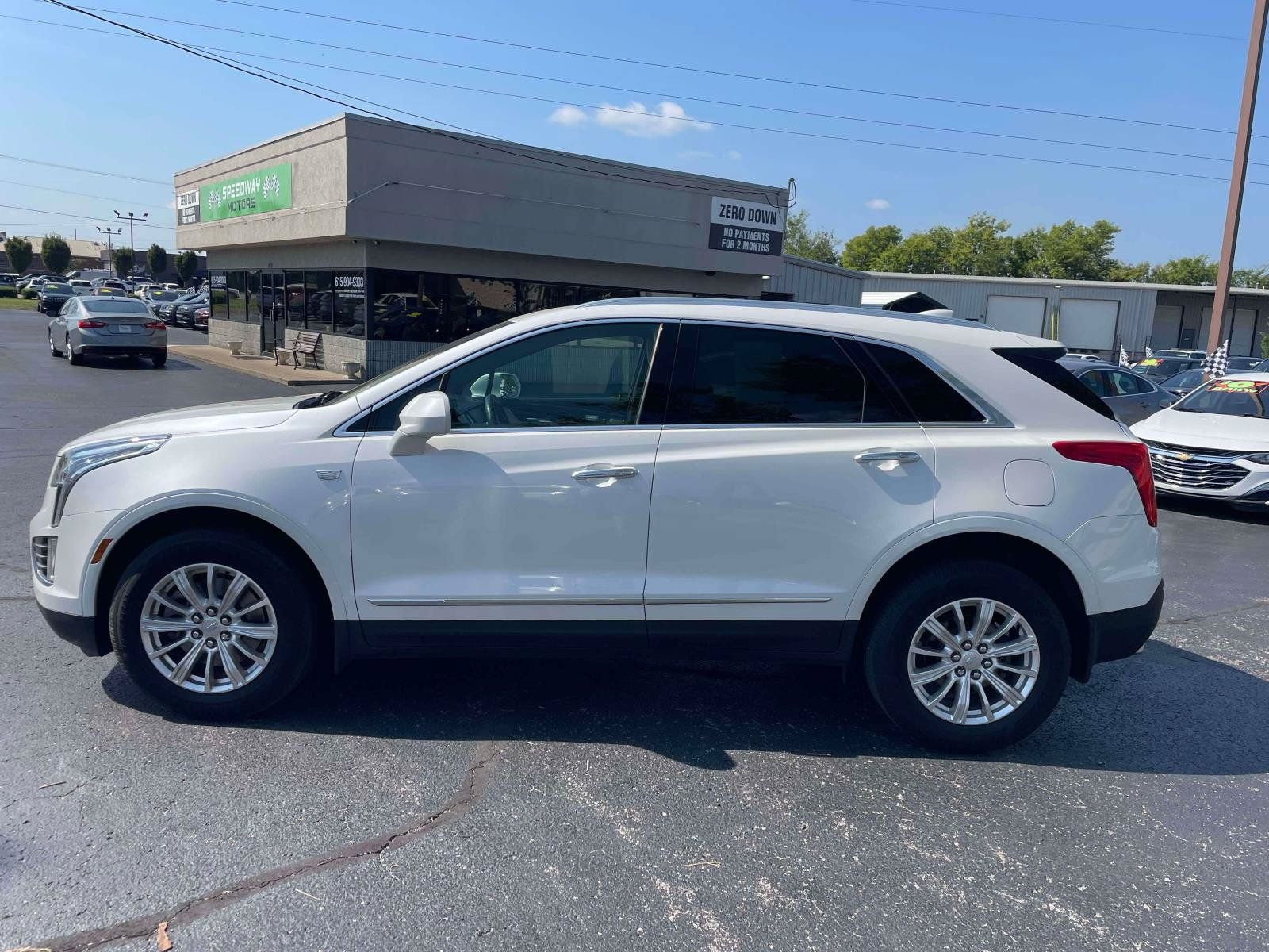 Used 2017 Cadillac XT5 FWD w/ LPO, Wheel Lock Package image 4