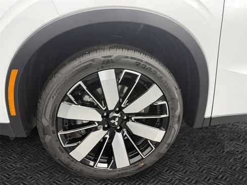 New 2025 Mitsubishi Outlander SE image 14