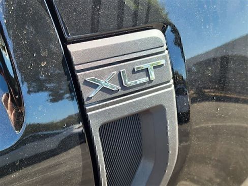New 2025 Ford Maverick XLT w/ XLT Luxury Package AWD/4WD image 7