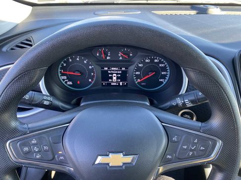 Used 2024 Chevrolet Malibu LT image 15