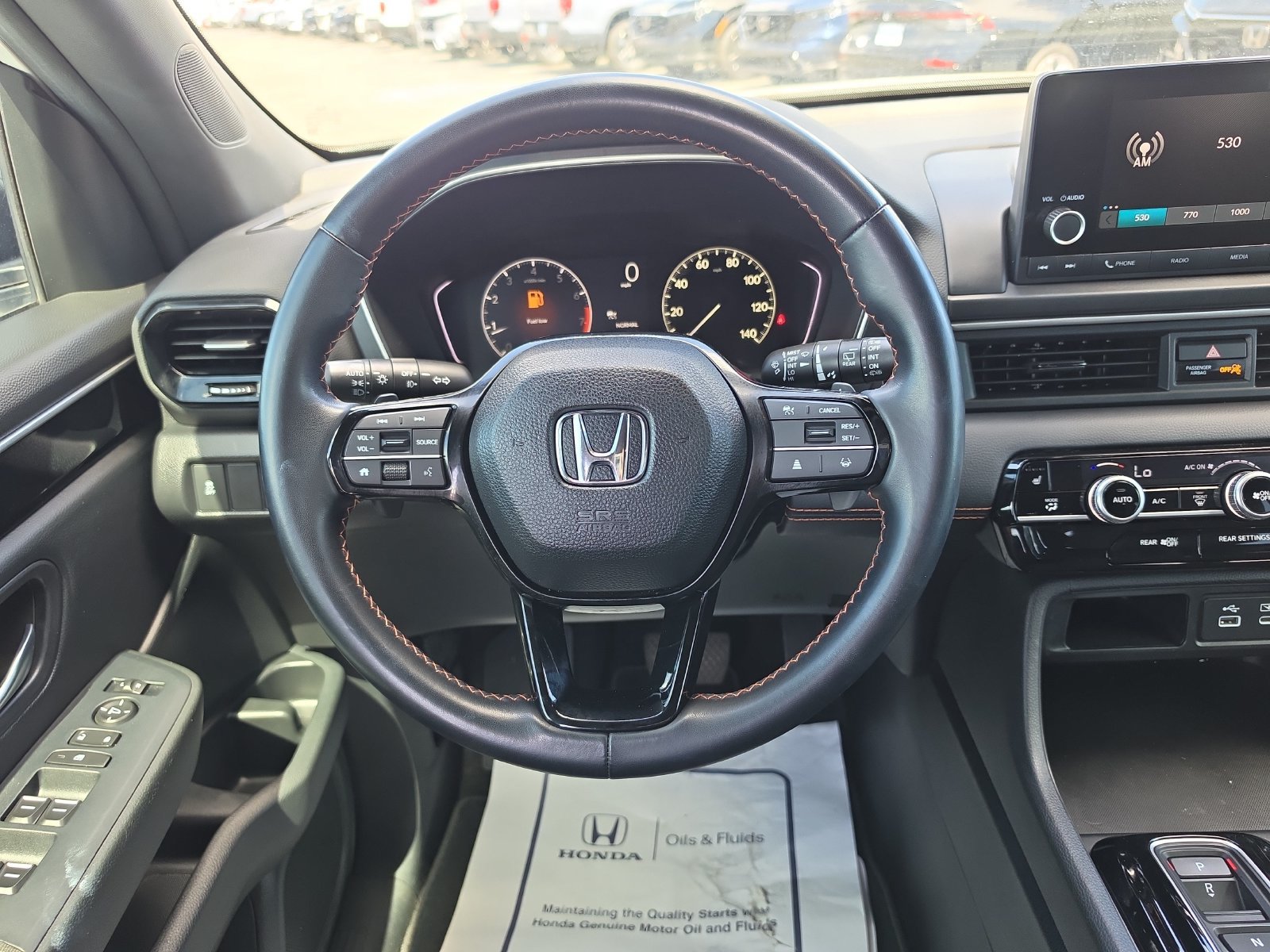 Used 2025 Honda Pilot Sport image 10