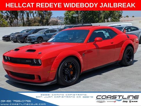 Used 2022 Dodge Challenger SRT Hellcat image 1