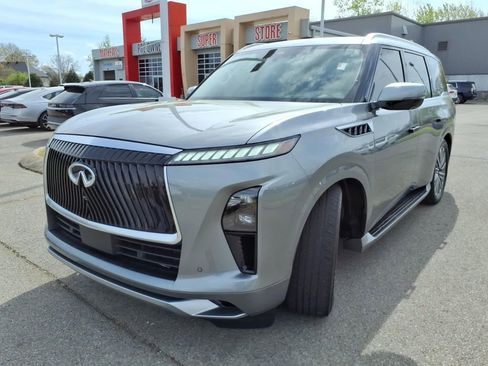 Used 2025 INFINITI QX80 Sensory AWD/4WD image 19