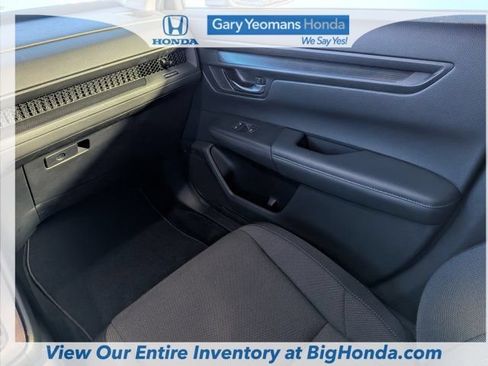 Certified 2025 Honda CR-V EX image 18