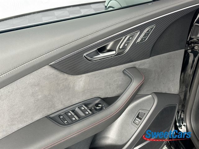 Used 2025 Audi RS Q8 performance AWD/4WD image 41