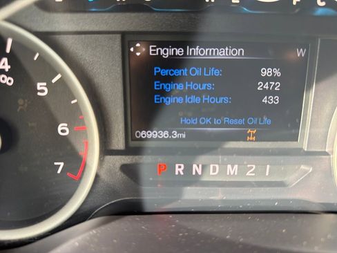 Used 2015 Ford F150 XLT w/ Equipment Group 302A Luxury image 17