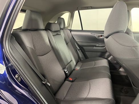 Used 2025 Toyota RAV4 XLE w/ Convenience Package image 29