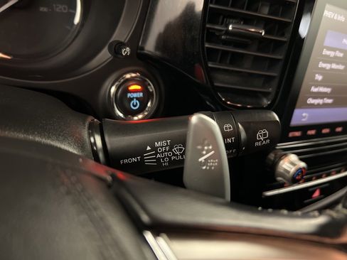 Used 2021 Mitsubishi Outlander SEL image 21