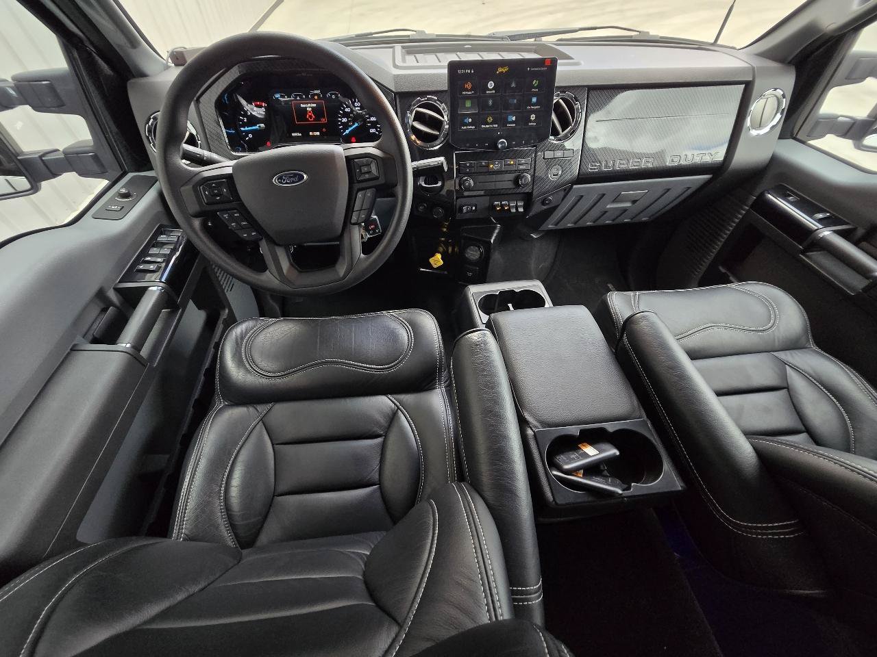 Used 2026 Ford F650 2WD Crew Cab Super Duty image 19
