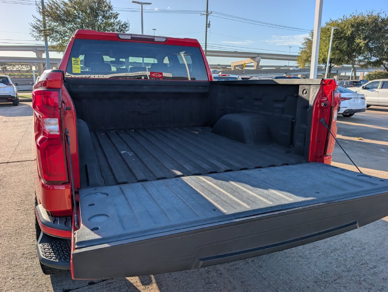 Used 2021 Chevrolet Silverado 1500 RST AWD/4WD image 28