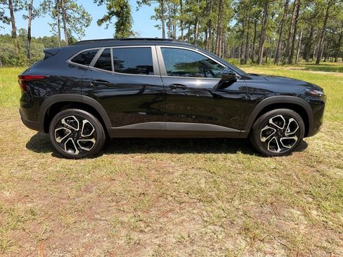 New 2026 Chevrolet Trax RS FWD image 6