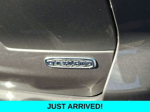 Used 2023 Jeep Grand Cherokee L Overland image 4