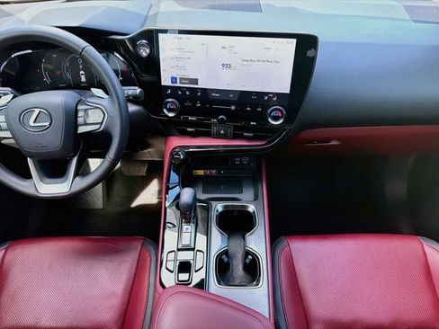 Used 2024 Lexus NX 350h AWD image 19