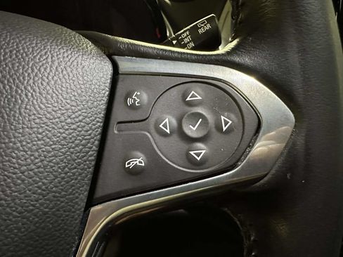 Used 2021 Chevrolet Traverse LT AWD/4WD image 30