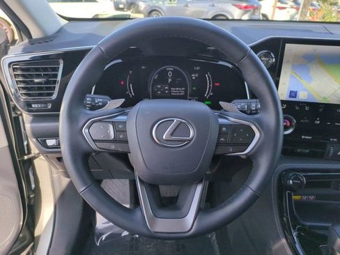 Used 2025 Lexus NX 350h AWD w/ Premium Package image 18
