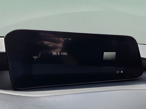 Used 2024 MAZDA MAZDA3 s FWD image 18
