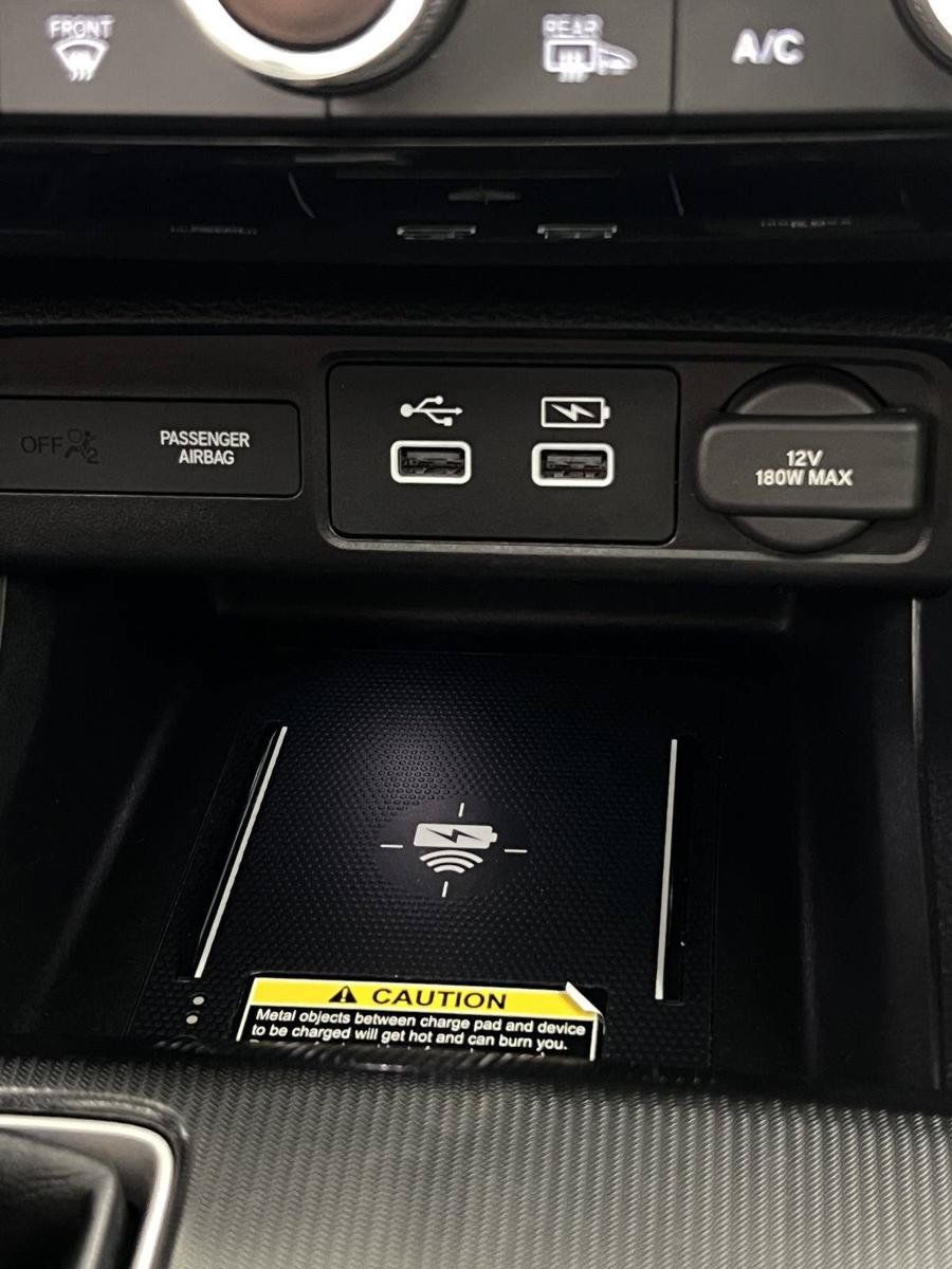 Used 2023 Honda Civic Touring image 9