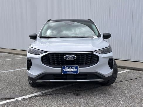 New 2025 Ford Escape Active w/ Cold Weather Package image 7