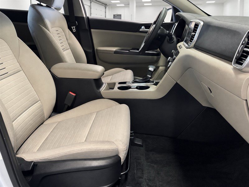 Used 2022 Kia Sportage LX w/ LX AWD Value Edition Package image 23