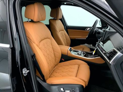 New 2026 BMW X5 xDrive40i w/ Climate Comfort Package AWD/4WD image 7