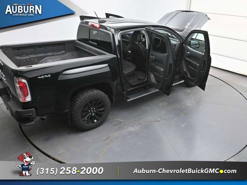 Used 2022 GMC Canyon Elevation w/ Elevation Premium Package AWD/4WD image 40