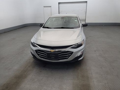 Used 2020 Chevrolet Malibu LS FWD image 15