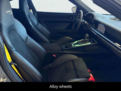 Used 2023 Porsche 911 GT3 RS image 17