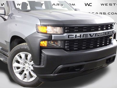 Used 2022 Chevrolet Silverado 1500 Custom w/ Safety Confidence Package image 41