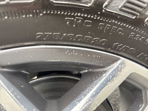 Used 2025 GMC Sierra 1500 SLT image 38