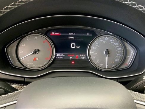 Certified 2022 Audi SQ5 Premium image 20