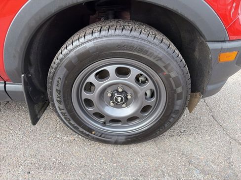 Used 2024 Ford Bronco Sport Big Bend image 9