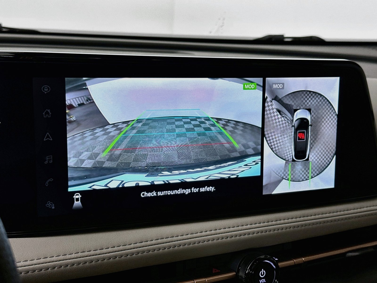 Used 2024 Nissan Ariya FWD image 14