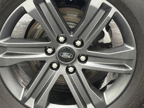 Used 2023 Ford F150 Lariat w/ Equipment Group 502A High image 5