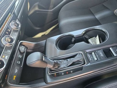 Used 2025 Honda Civic Sport image 16
